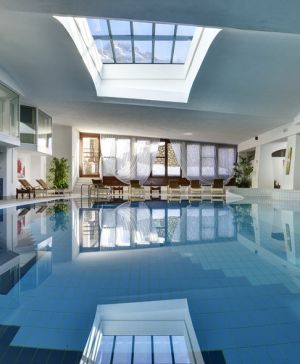 Piscina Faloria Mountain Spa Resort
