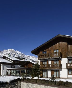 Veduta Faloria Mountain Spa Resort