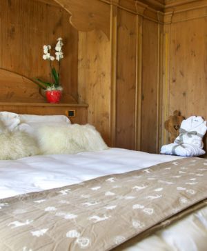 Stanza da letto Faloria Mountain Spa Resort